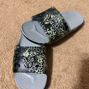 CROCS Disney Mickey Mouse Animal Print Slides